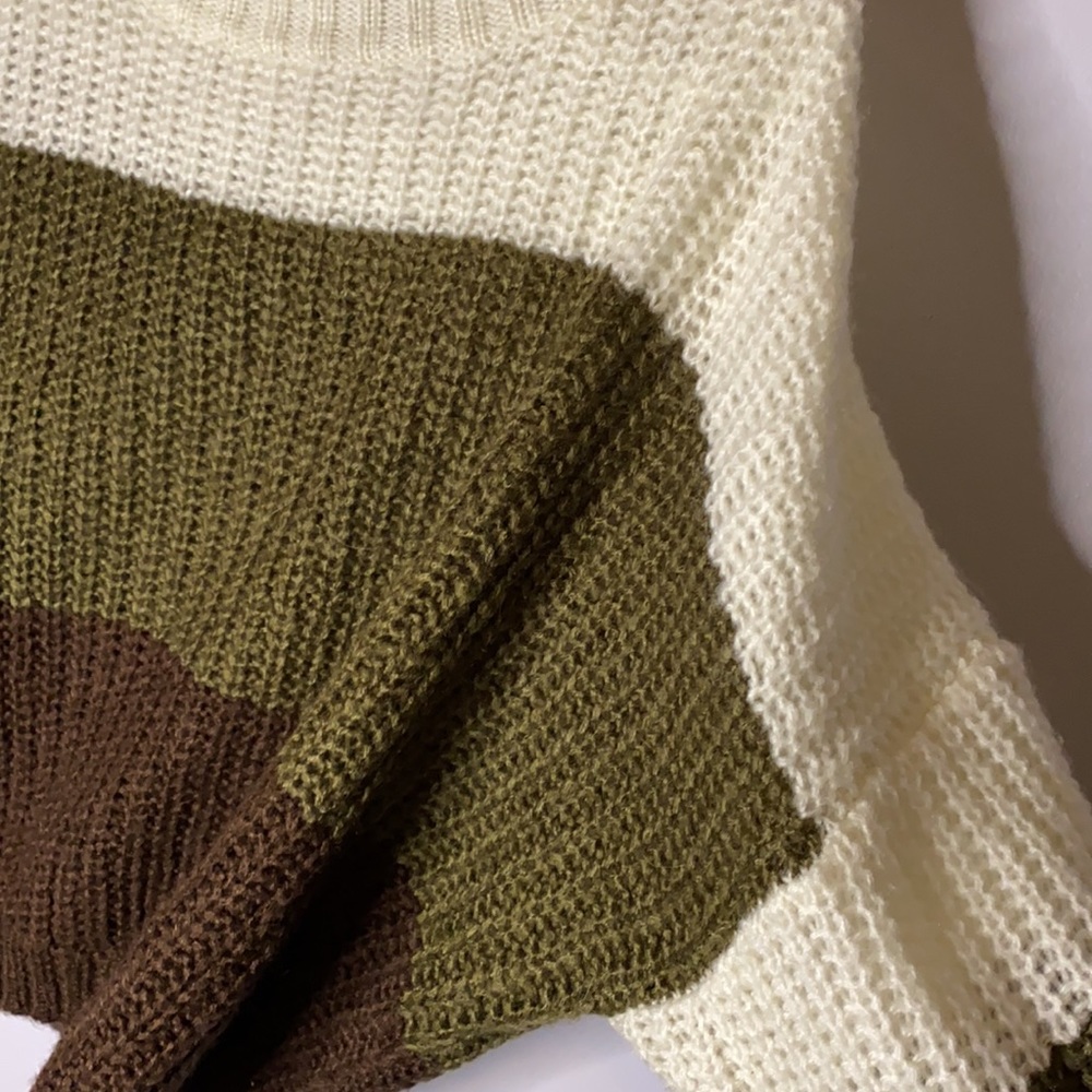 Sweater - Picture 2 of 2